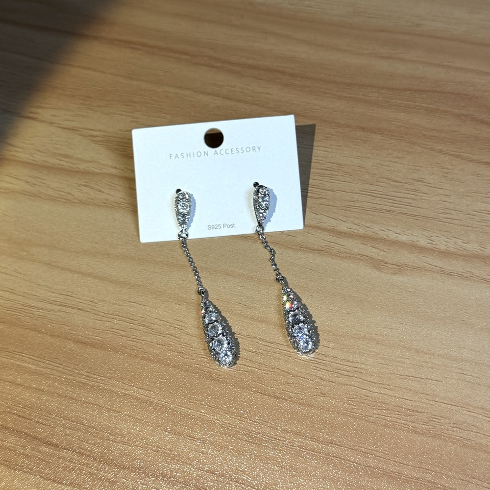 Silver full crystal dangle earrings